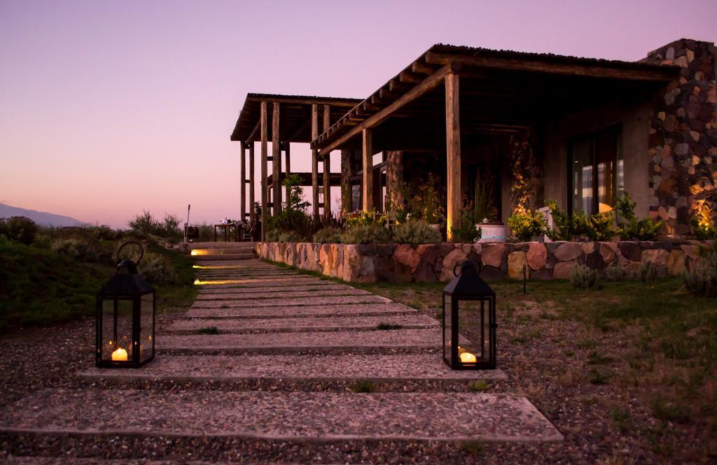 Отель Casa De Huespedes Bodega Gimenez Riili Лос-Саусес Экстерьер фото